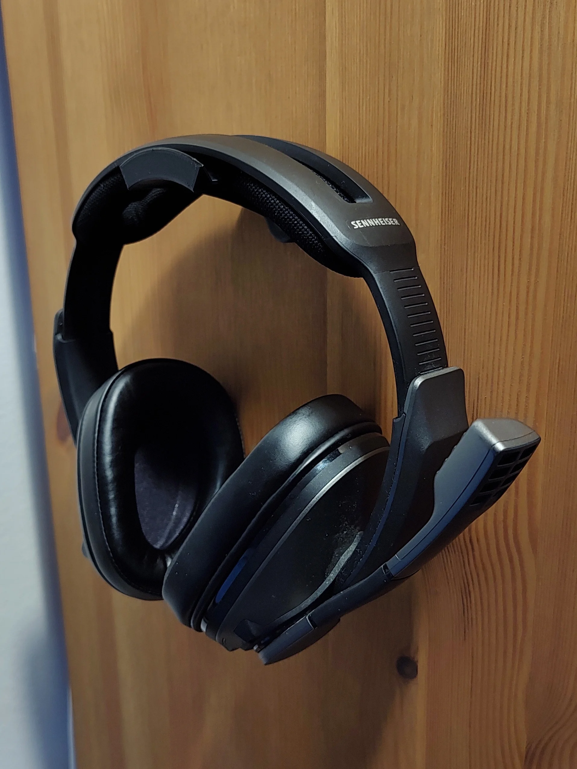 Kuka za slušalice - Slika 3