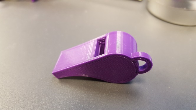 Sudijska pištaljka sa kuglicom