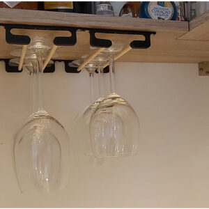 Držač vinskih čaša