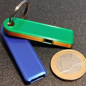 Alternative view of Pištaljka privezak