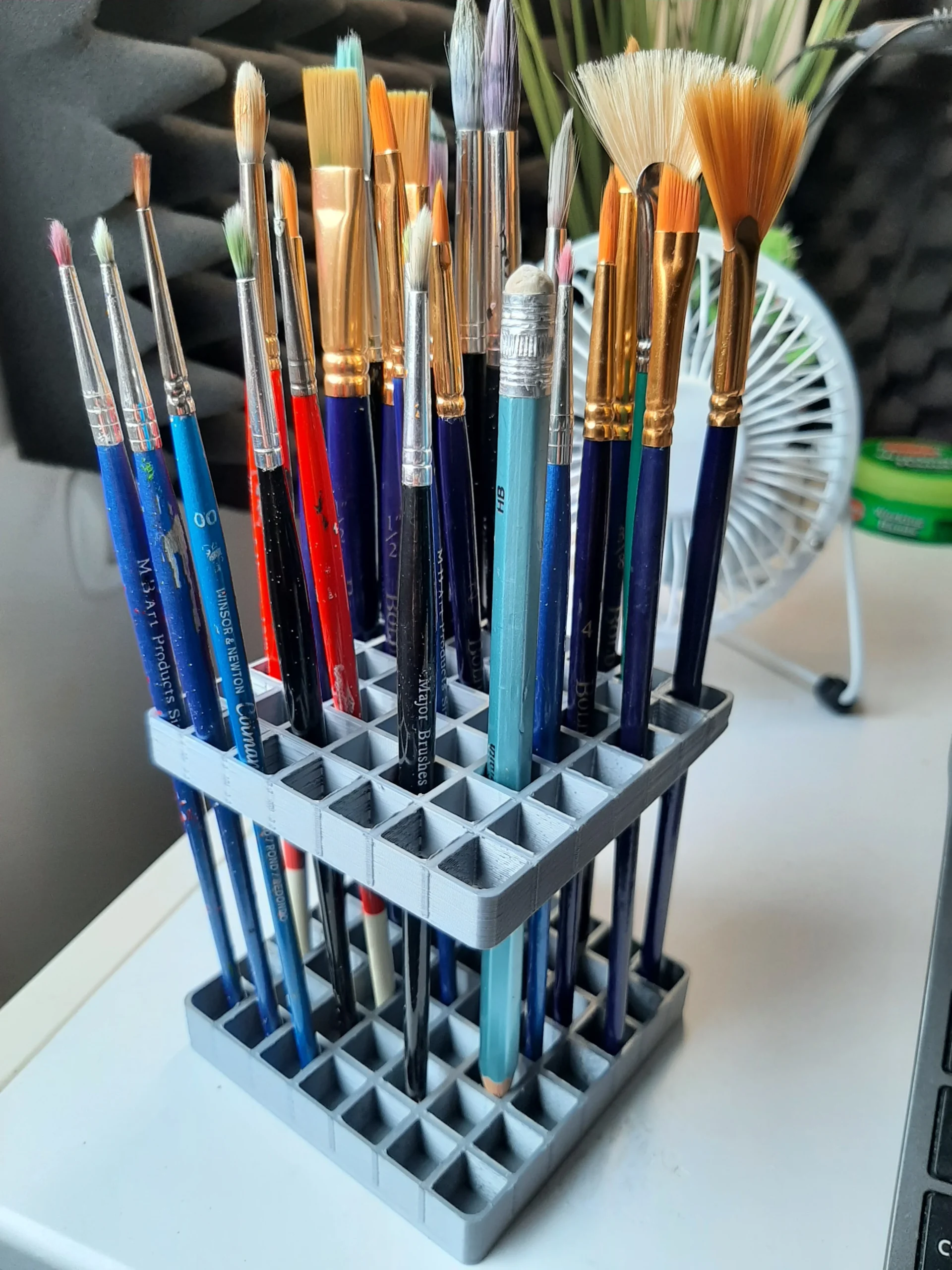 Držač olovki ili četkica za bojenje, šminku ili farbanje - Slika 4