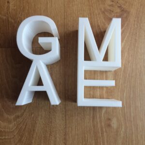 Alternative view of Drzac igrica natpis GAME