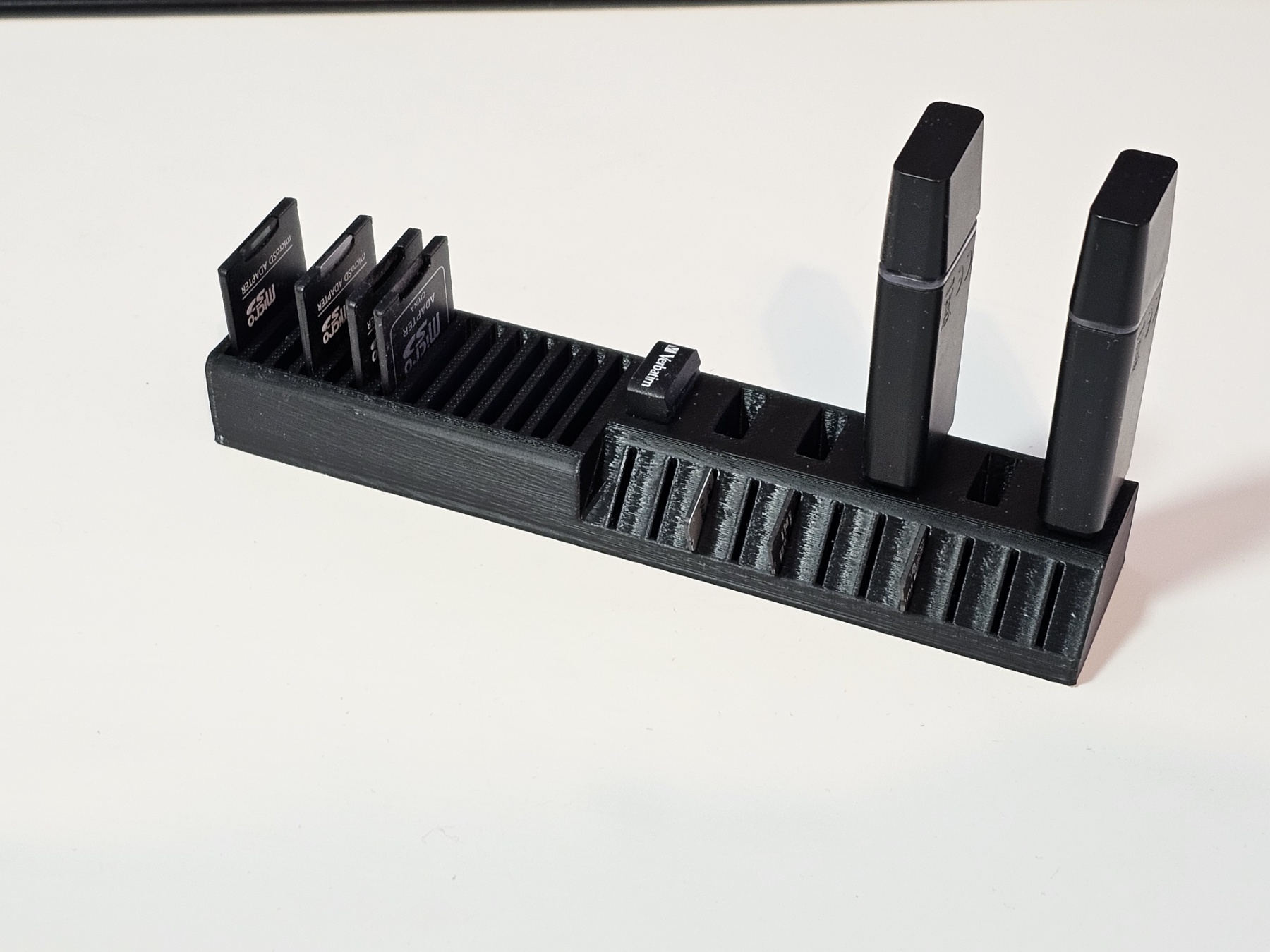 Stalak za Micro SD, SD kartice i fleš memorije - Slika 2