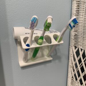 Držač za četkicu za zube i pastu