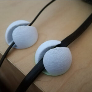 Držač kabla na stolu x5