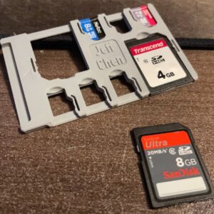 Alternative view of Držač micro SD i SD kartica u vidu PCMCIA kartica