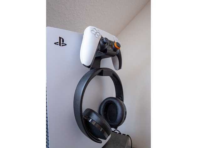 Držač kontrolera i slušalica na konzoli PS5