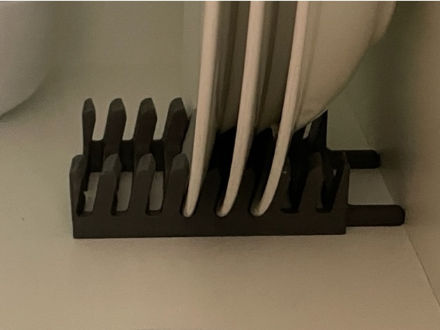 Držač za 8 tanjira