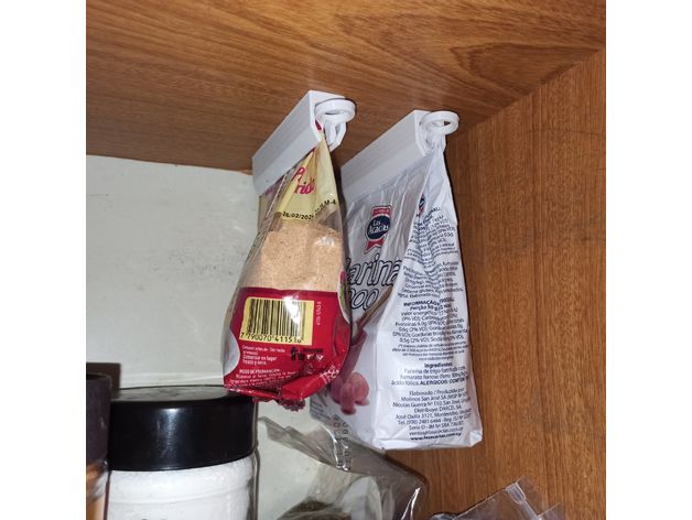 Držač kesa u kuhinji