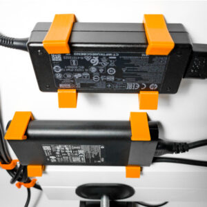 Držač ispod stola ispravljača i punjača