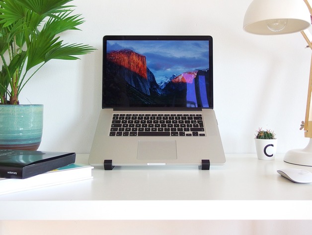 Postolje za MacBook Pro