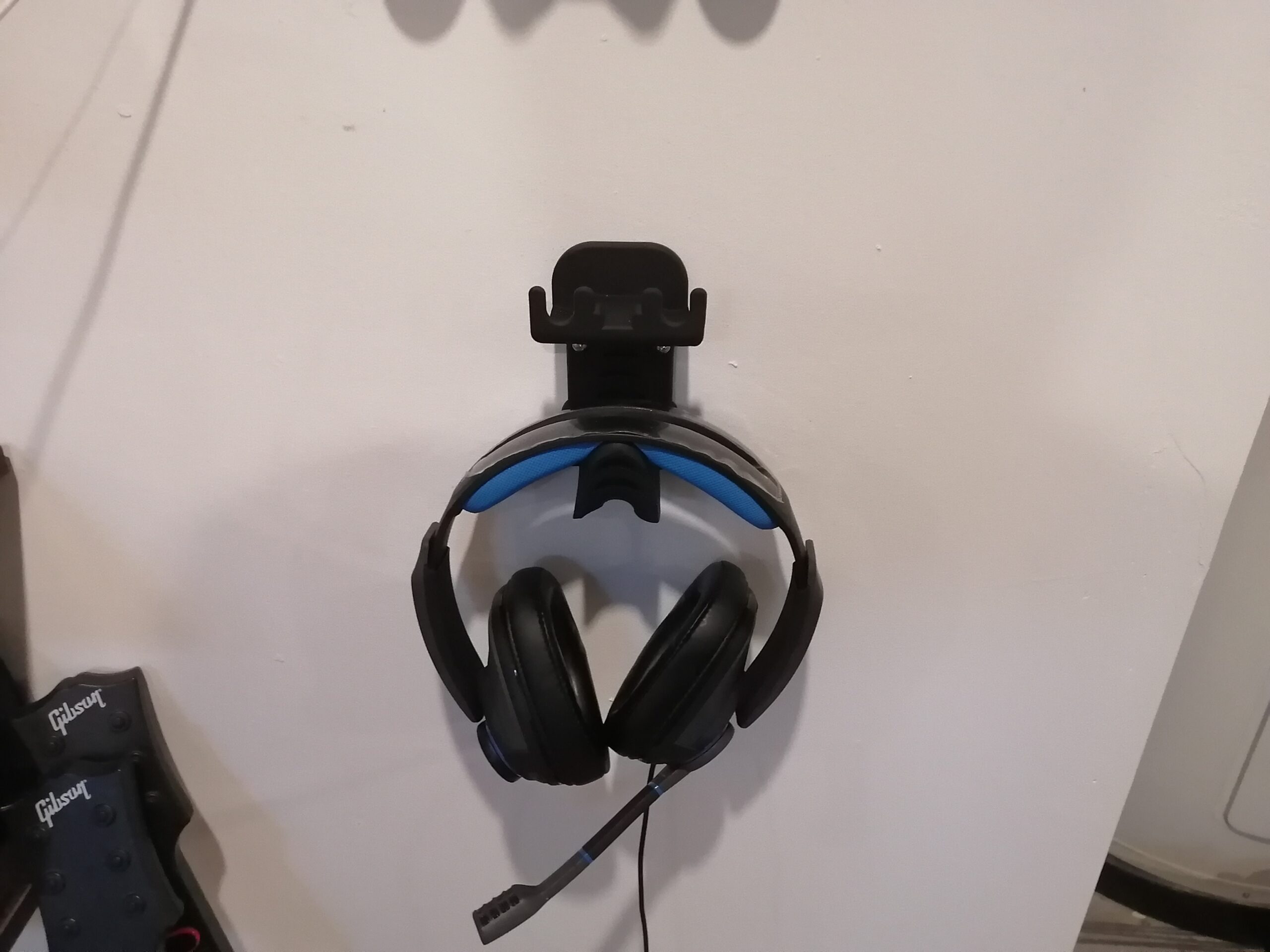 Nosac za PS4 kontroler i slušalice