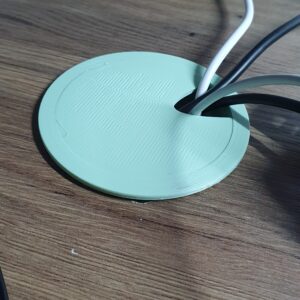 Alternative view of Plastični graničnik za rupe u stolu za kablove i poklopac 68mm