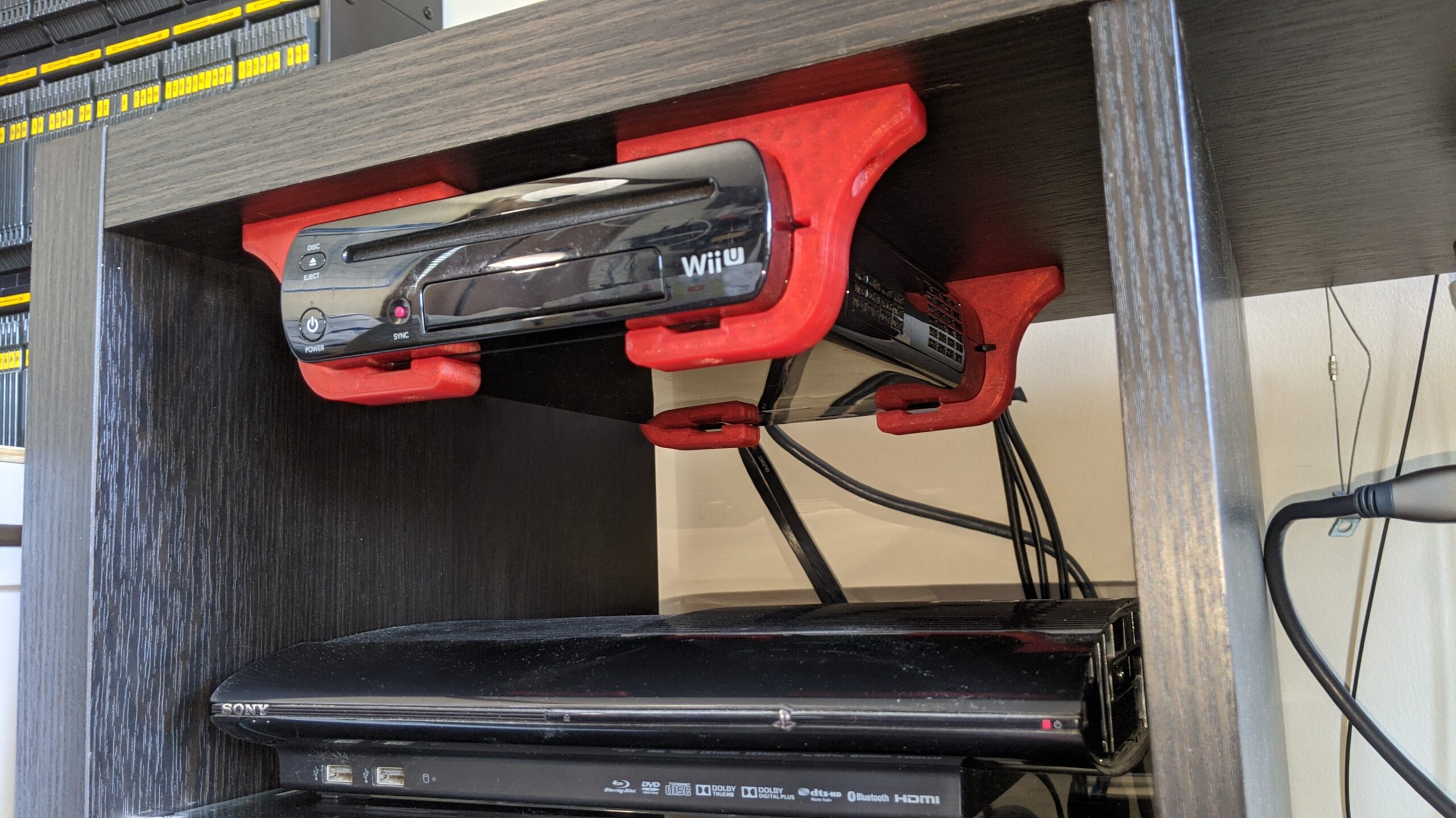 Nintendo Wii držač ispod stola