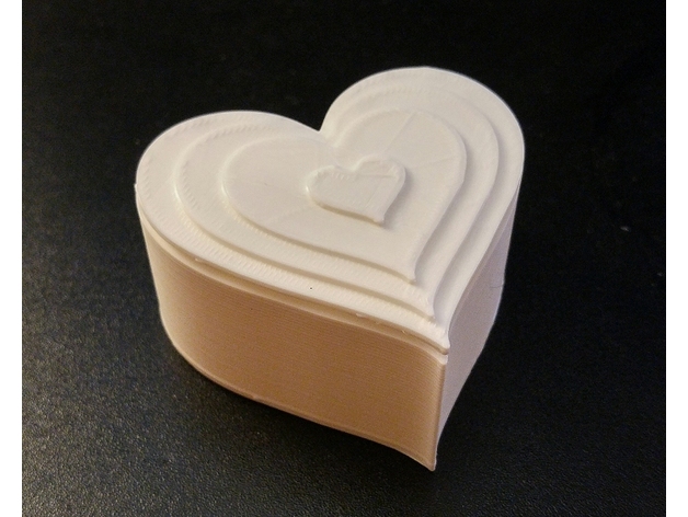 Kutija u obliku srca – idealan poklon - Slika 2