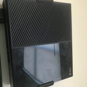 Alternative view of Zidni nosač za Xbox One