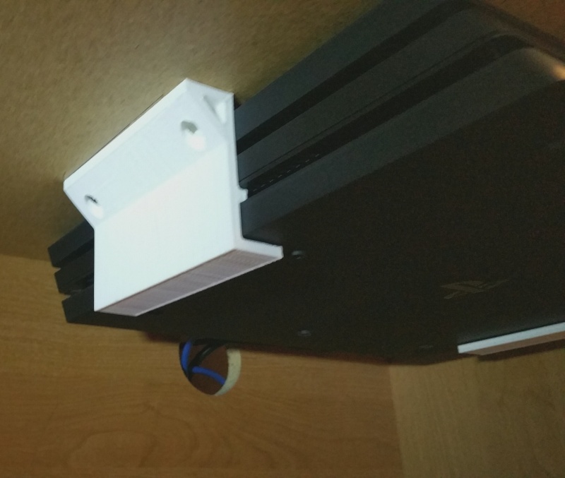 PS4 PRO nosač ispod stola