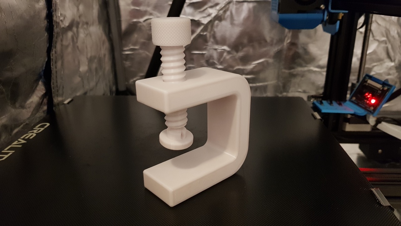 Mala stega od plastike - Slika 2