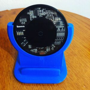 Držač bežičnog punjača za telefon