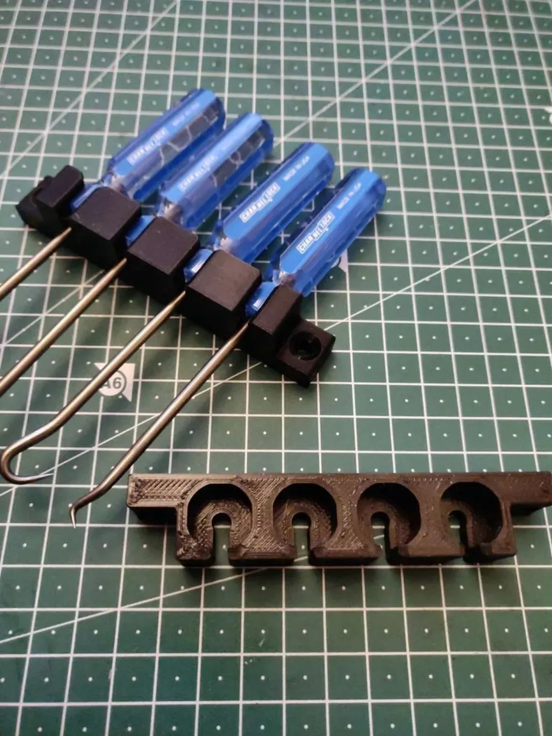 Nosač za šrafcigere