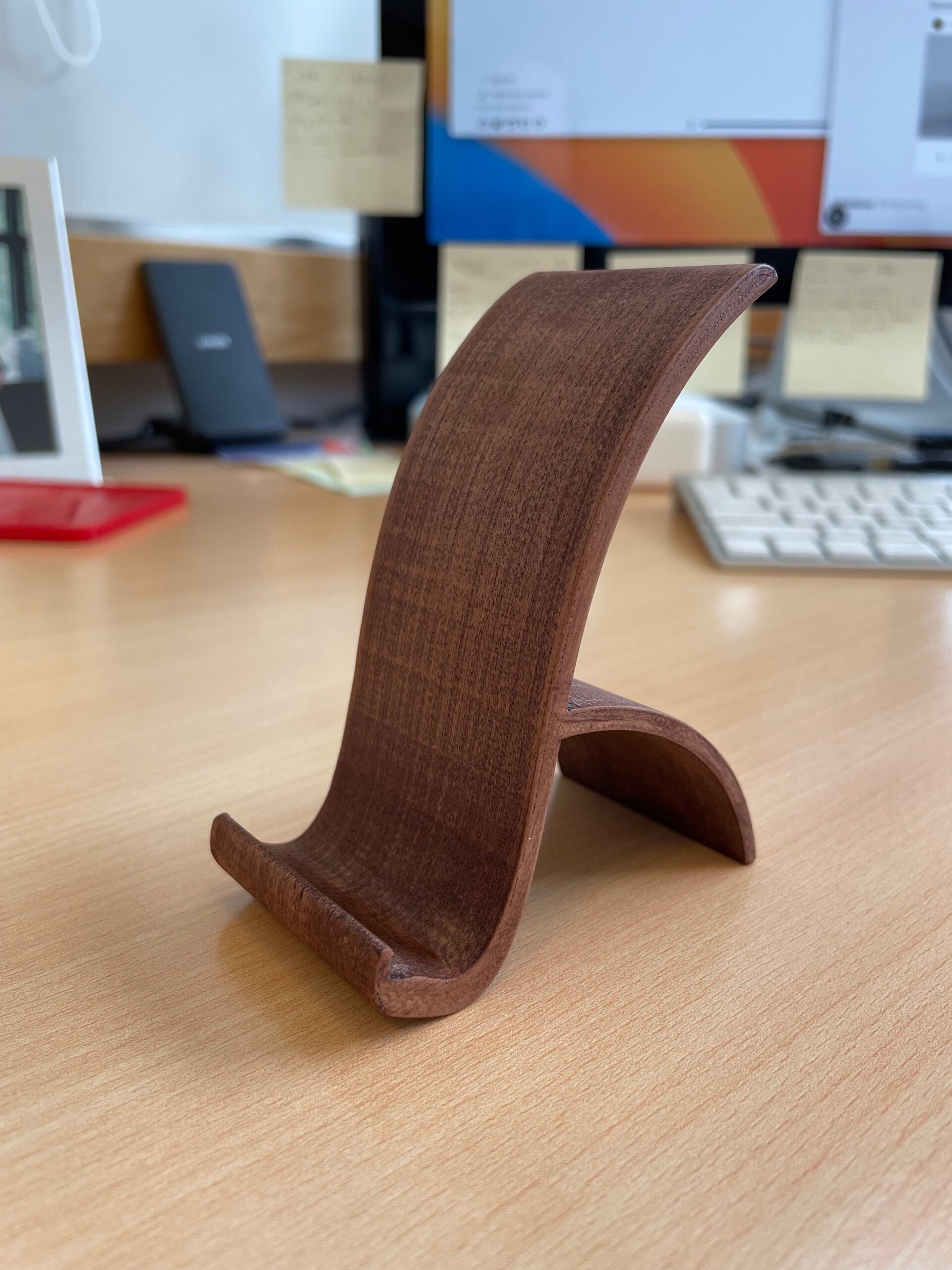 Postolje za mobilne telefone