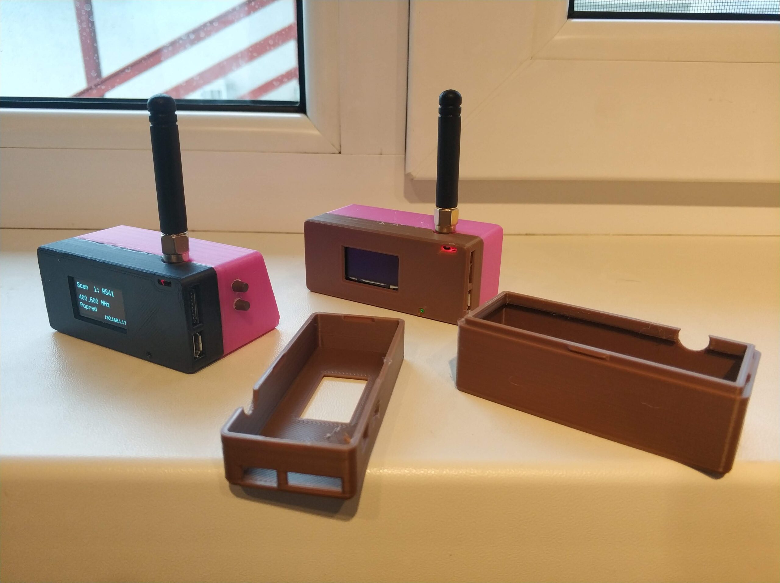 TTGO LORA32 V2.1.6 Sonde Tracker GPS kutija