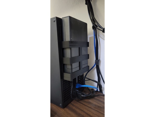 Xbox Series X držač za eksterni HDD