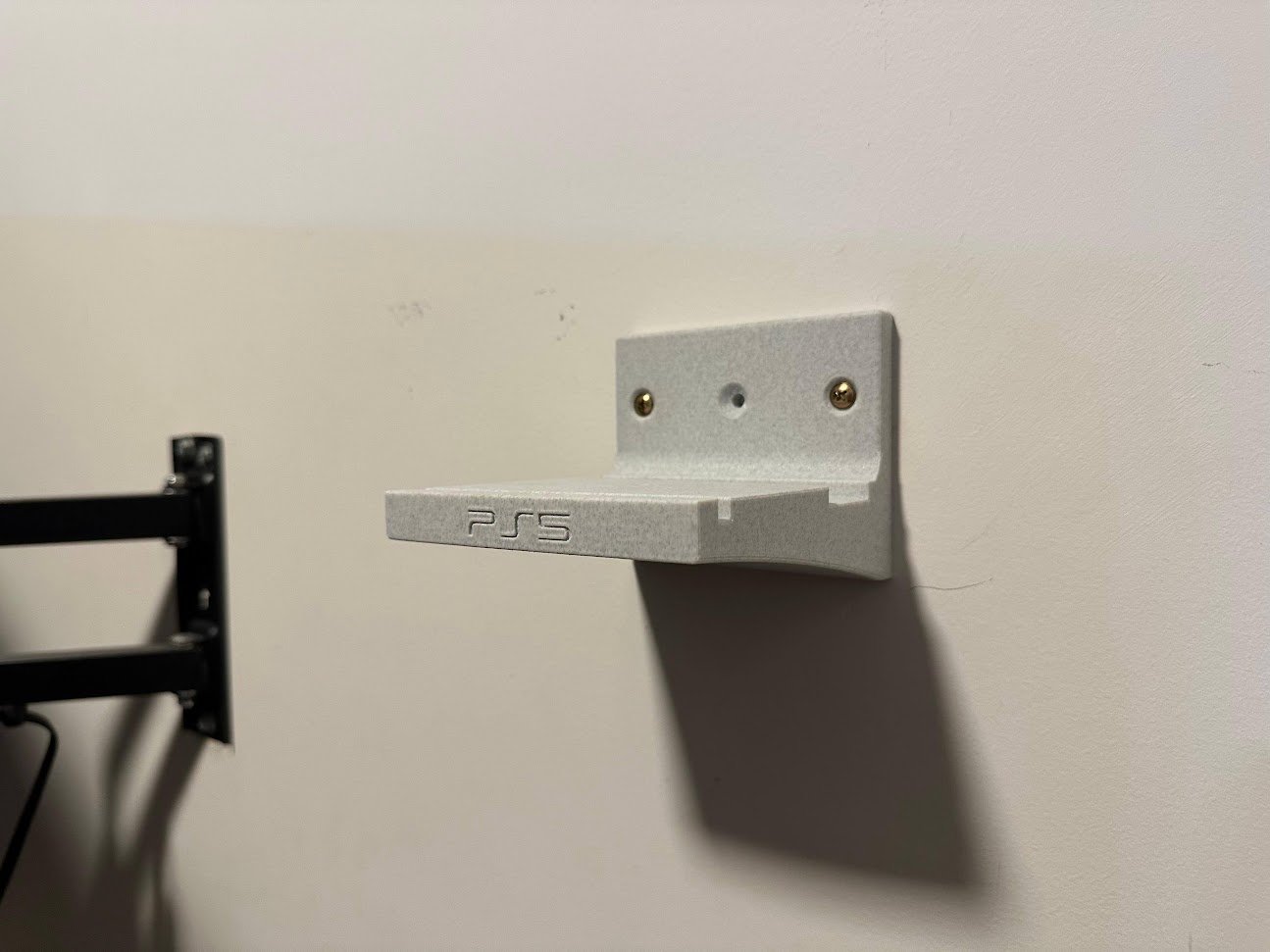 Zidni držač za PS5 Disc Konzolu - Slika 2
