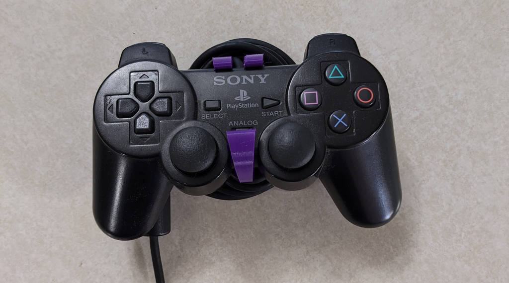 Zidni držač za PS2 džojstik