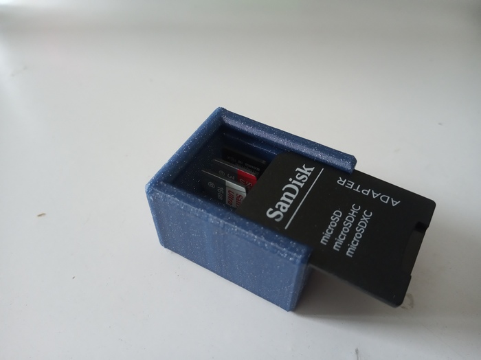 Kutija za čuvanje MicroSD kartica