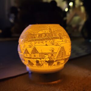 Dekoracija za sveće sa novogodišnjim temama