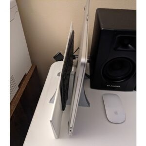 Vertikalni stalak za 2 laptopa