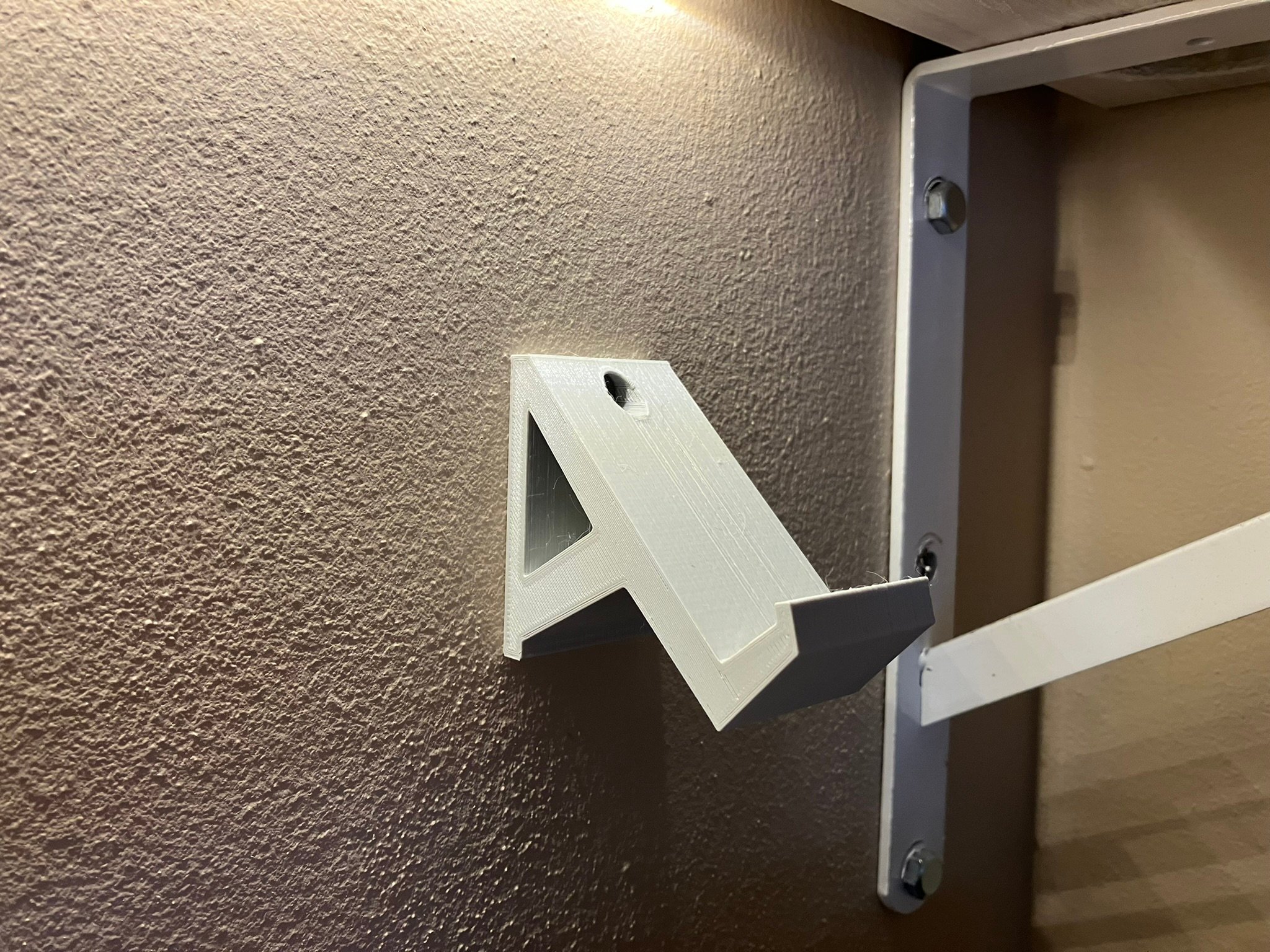 Zidni držač Xbox ONE džojstika - Slika 2