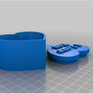 Kutija u obliku srca sa natpisom "I love you"