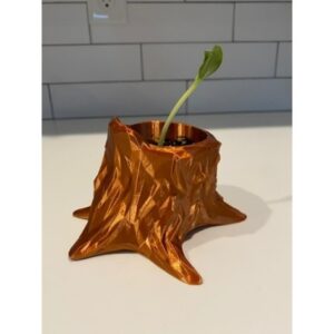 Mala saksija u obliku drveta