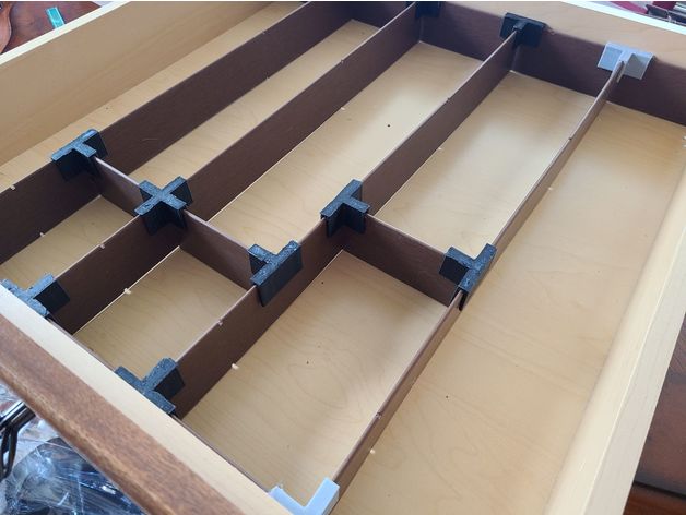 Uglovi za spajanje iverice i šperploče x3