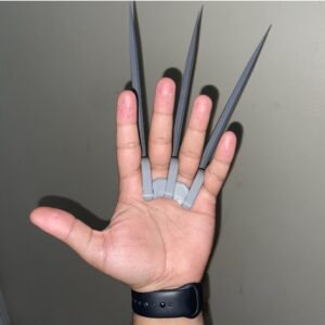 Alternative view of Wolverine kandže za ruke