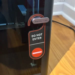 Alternative view of Znak za vrata "Do Not Enter"