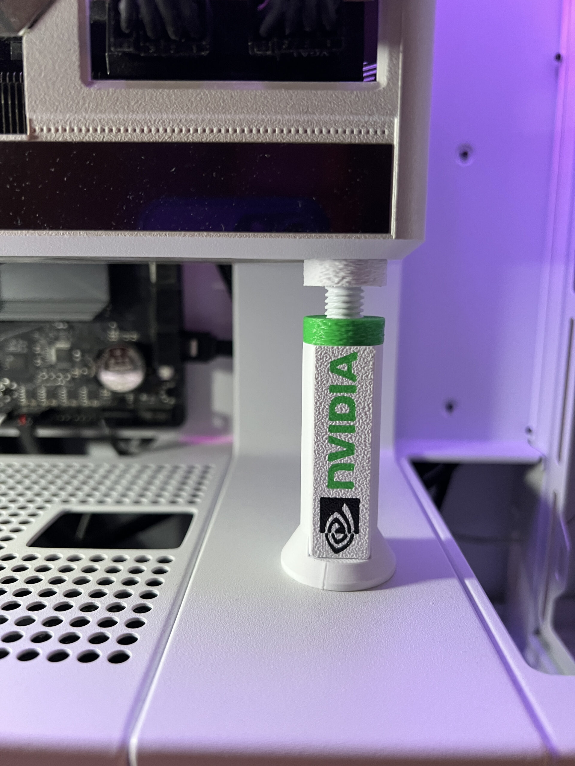 GPU držač - Slika 3